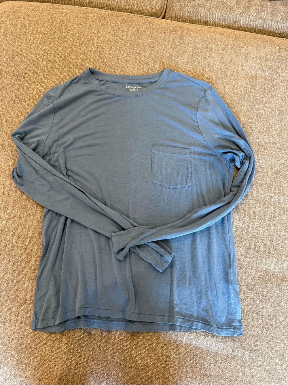 American Eagle Outfitters women’s Long Sleeve Pocket Tee - Slate Blue